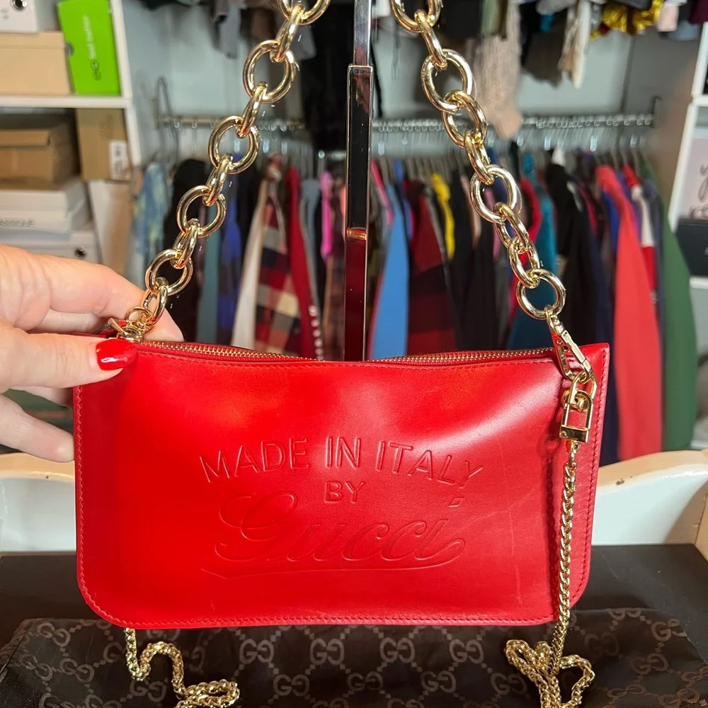 Gucci Red and Gold Crossbody Bag with Chain Strap - Picture 2 of 8